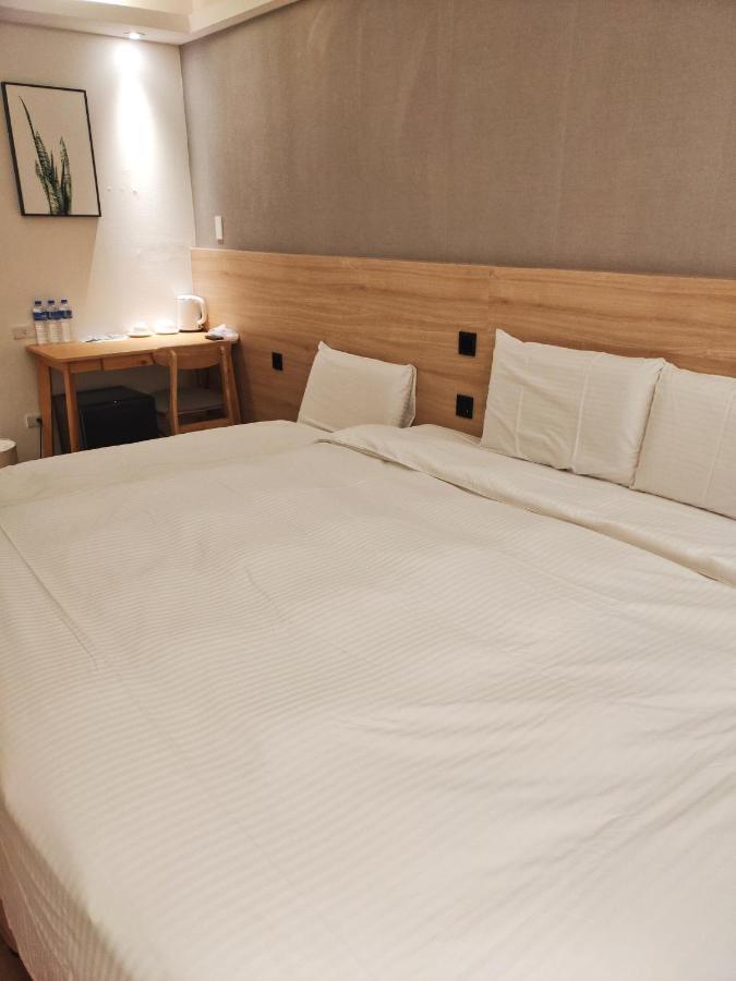 Fooyee Hotel - 永和区 エクステリア 写真
