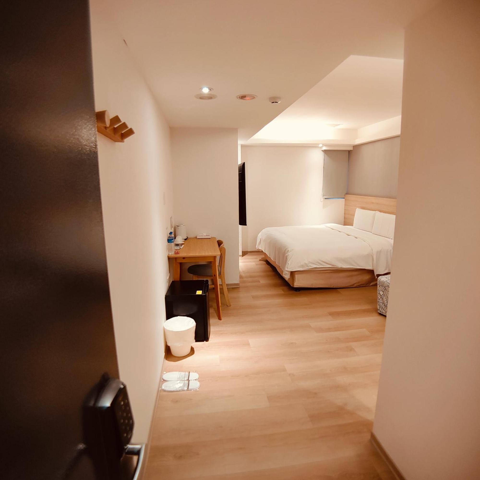 Fooyee Hotel - 永和区 エクステリア 写真